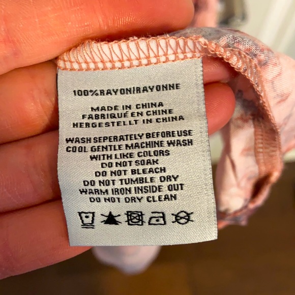 Sunday Mi Amor Opulent Roses Dress - Picture 7 of 7